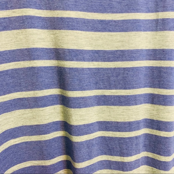 EUC Lularoe striped perfect tee - Picture 4 of 6